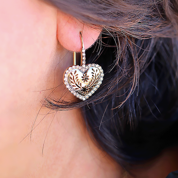 HEART IN BLOOM EARRINGS